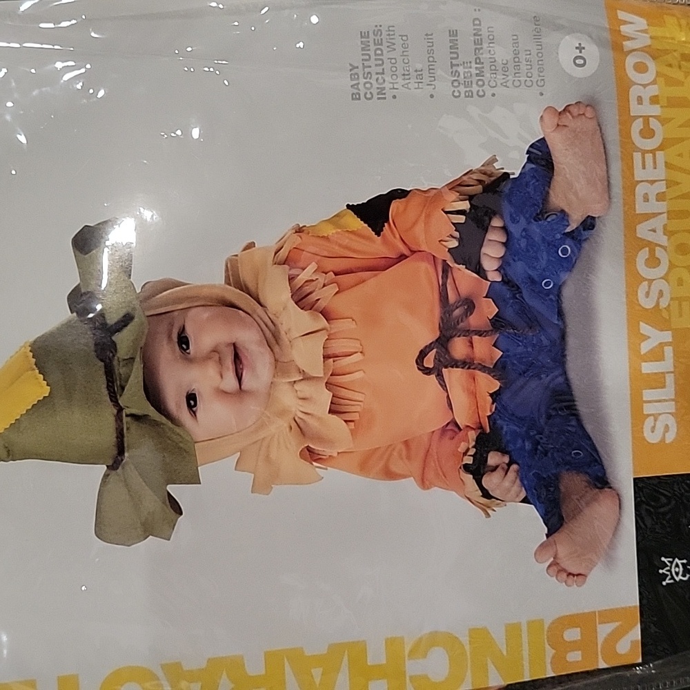 New Silly Scarecrow Costume. Hood, Hat & Jumpsuit.